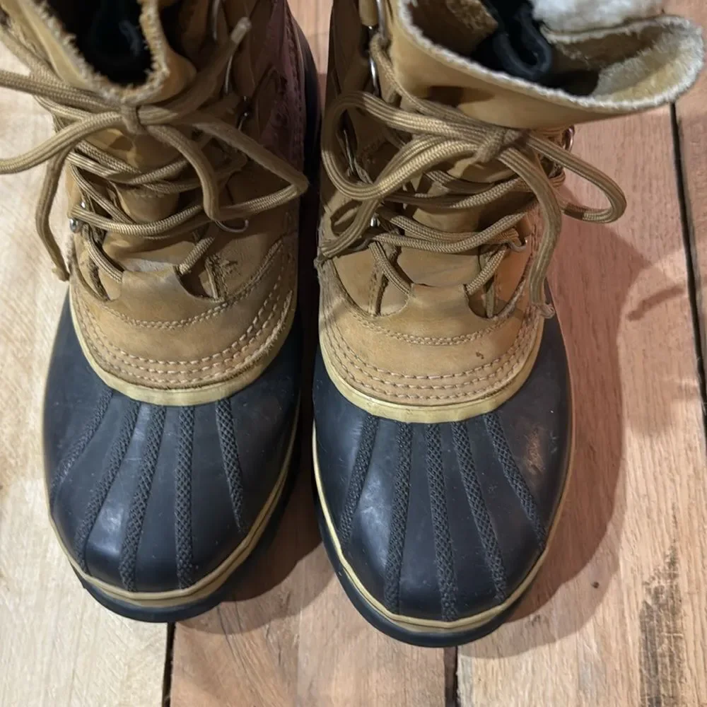 Sorel Caribou Buff Tan Black Waterproof Lace Up Boots‎ B94